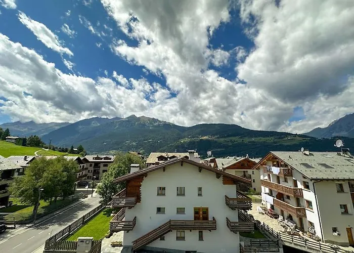 House 1 Via Funivie 65, Pista Stelvio Bormio