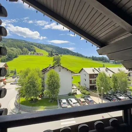 House 1 Via Funivie, Pista Stelvio, Posto Auto