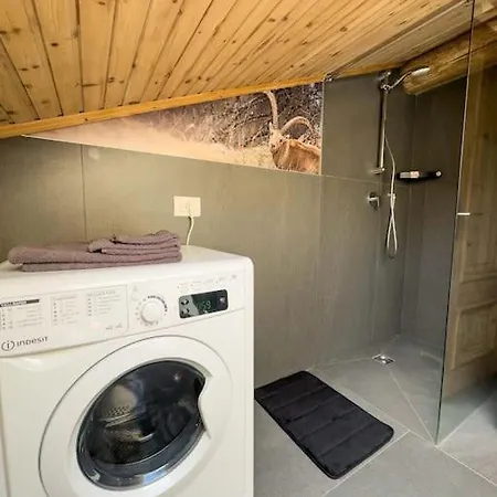 House 1 Via Funivie, Pista Stelvio, Posto Auto * Bormio