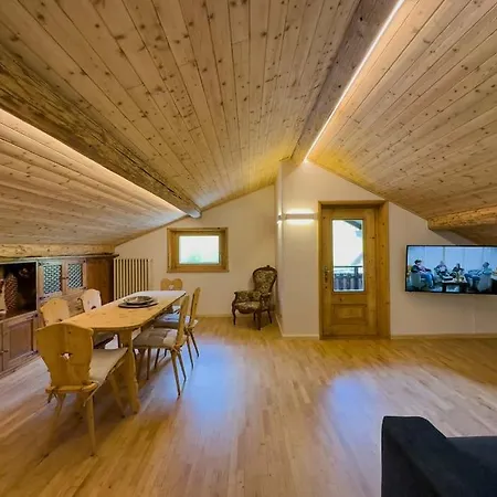 House 1 Via Funivie, Pista Stelvio, Posto Auto Apartment *